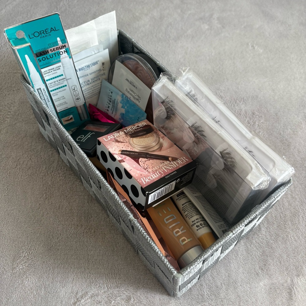 Mistery Box Makeup / Skincare Bundle
